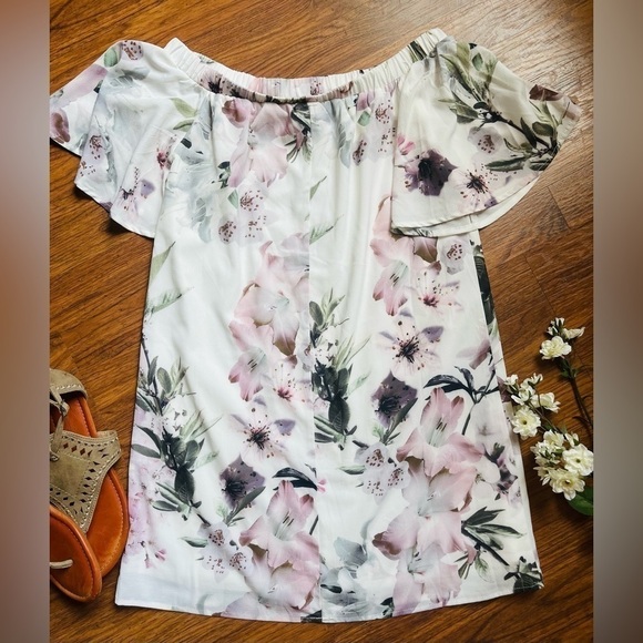 Lulu’s XS Dream of You Ivory Floral Print Off-the-Shoulder Shift Dress NWT - Picture 2 of 5
